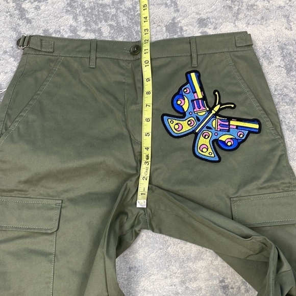 NWT Jeremy Scott Military Green High Rise Cargo Pants Butterfly Guns Patch Sz 8 - Picture 15 of 16